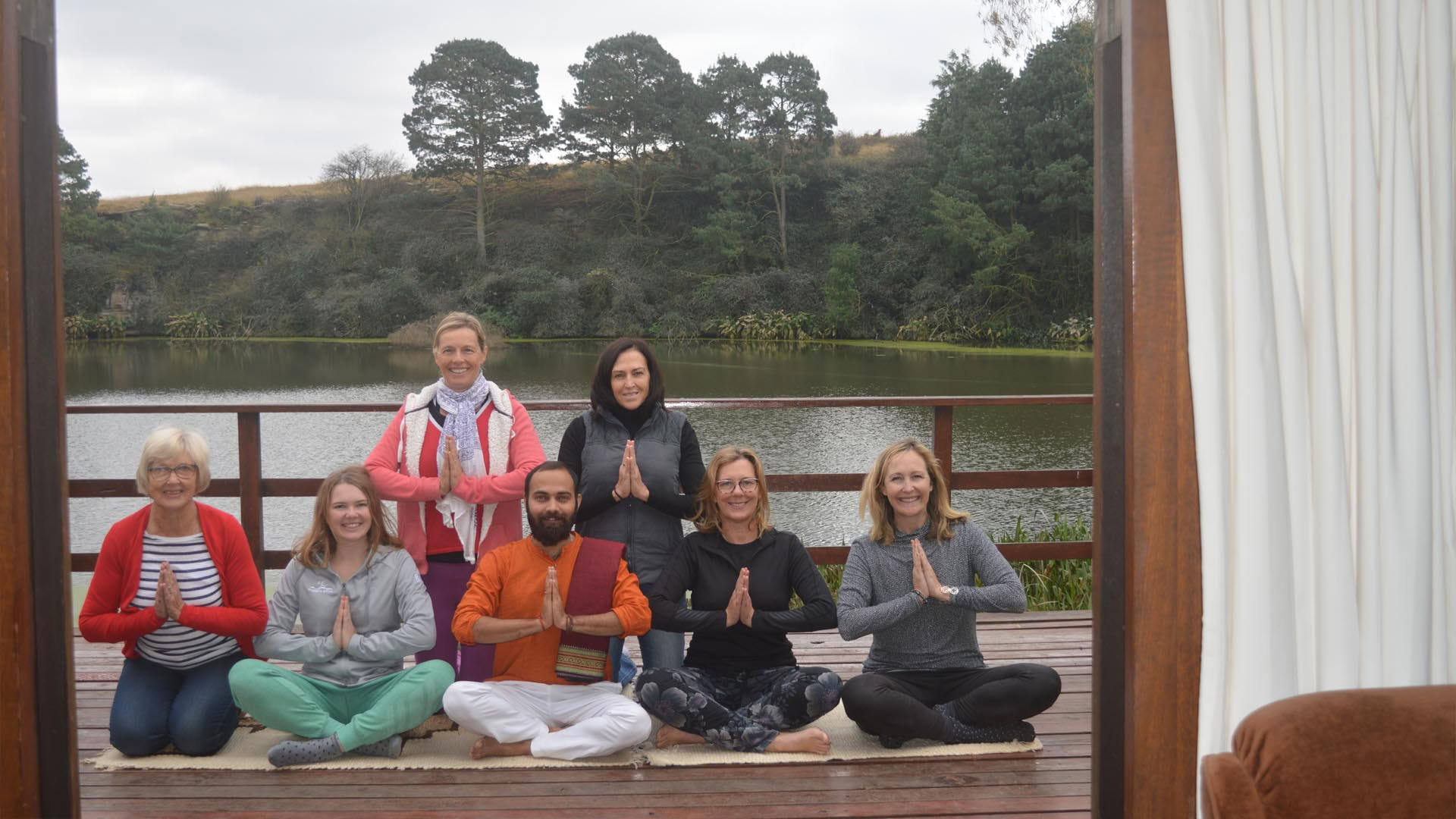 100 uur pre- en postnatale yogadocentenopleiding in Duitsland