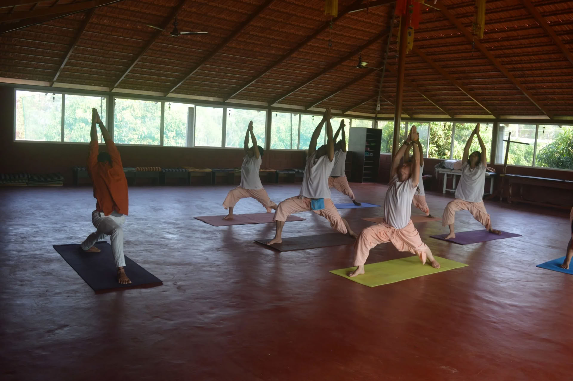 200 uur yoga-docentenopleiding in Portugal