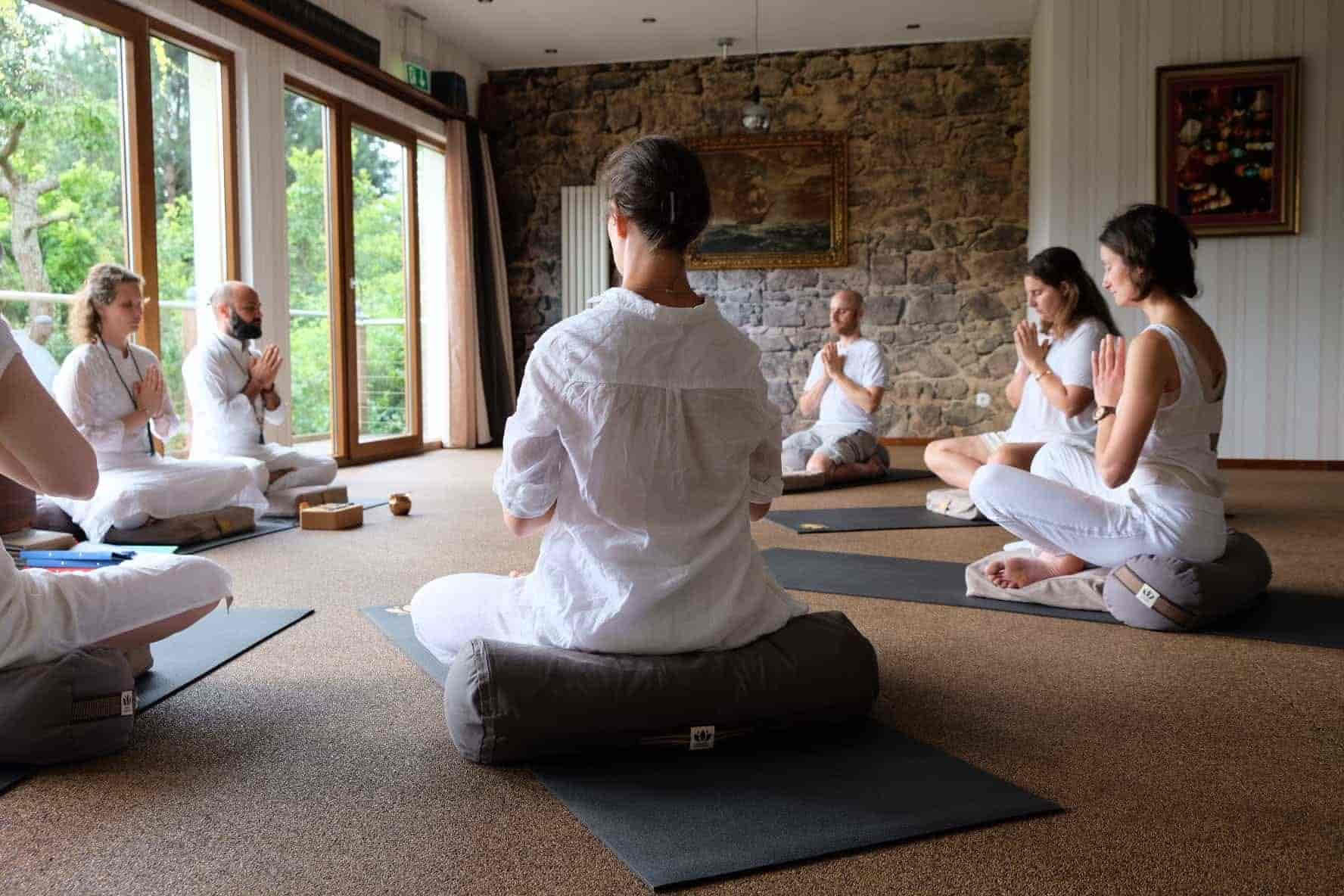 50 uur Yoga Nidra-opleiding in Duitsland