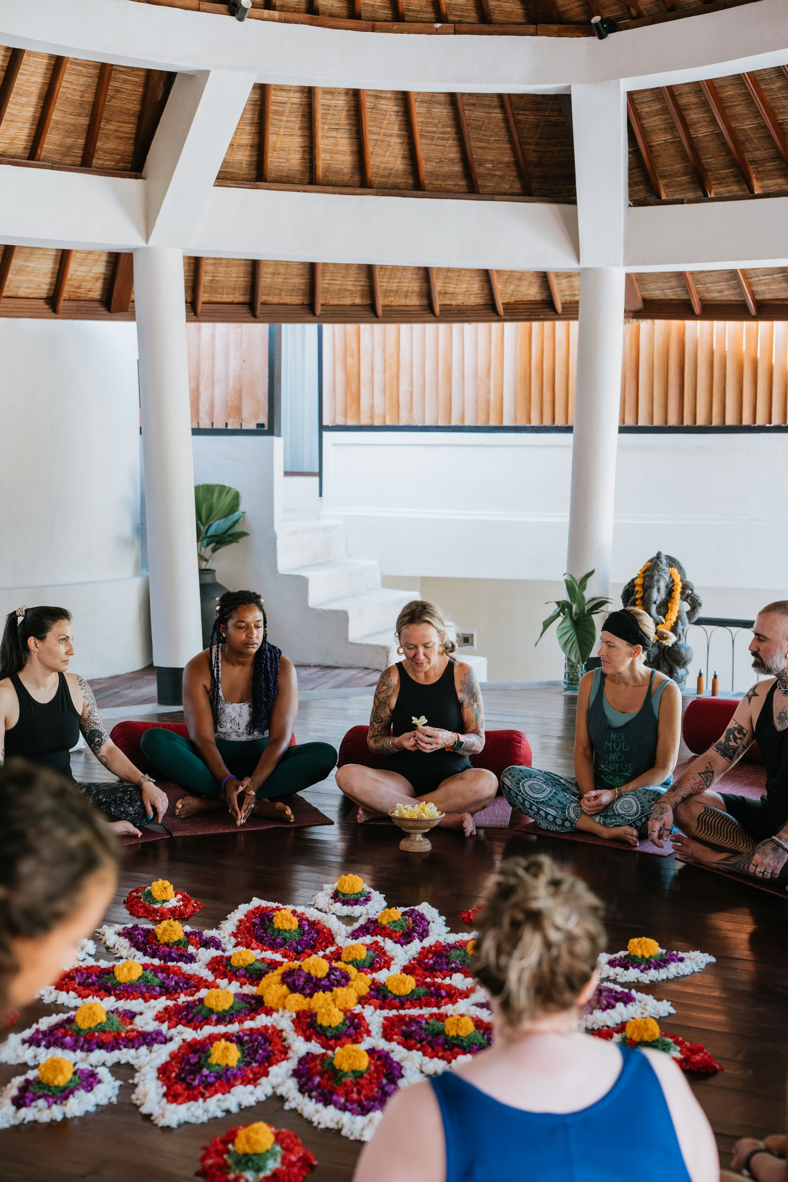 20-uurs yogadocentenopleiding