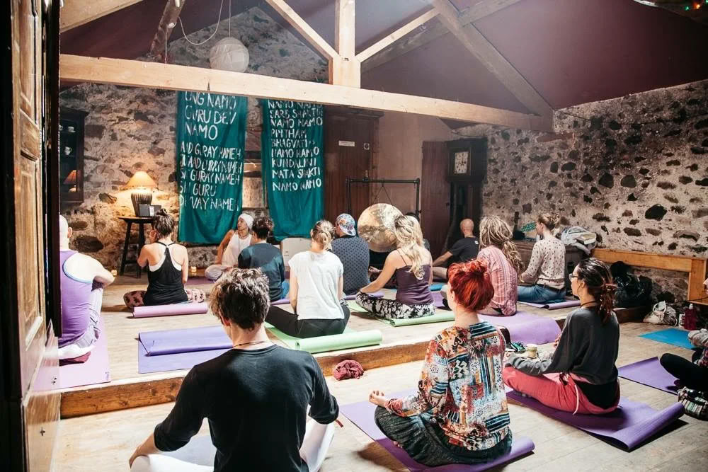 Verhoog je trilling en manifesteer het leven dat je wilt - Kundalini Yoga Workshop