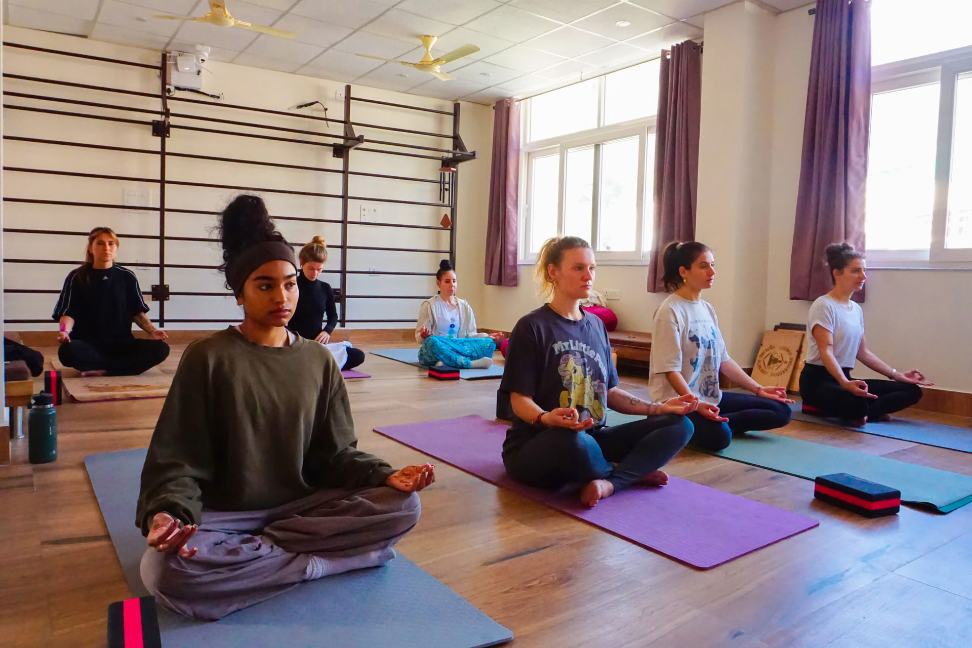 Gecertificeerde 200-uurs yogadocentenopleiding in Rishikesh