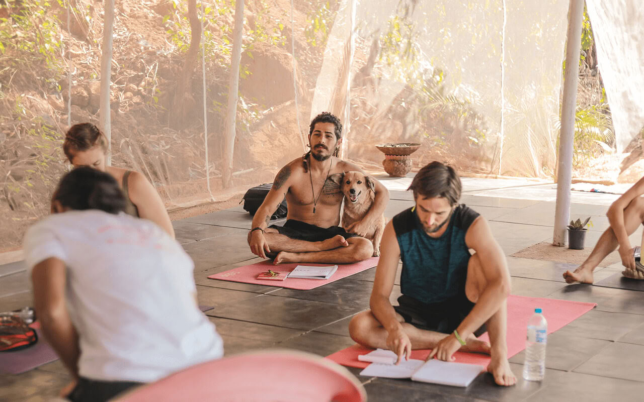 200 uur yogadocentenopleiding in Goa