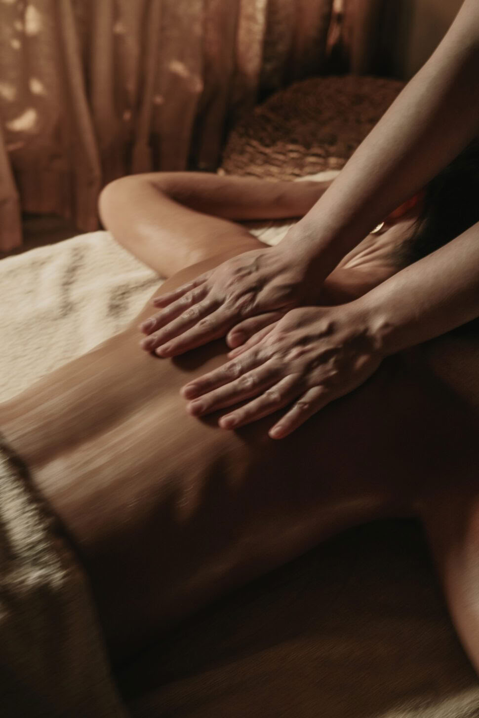 Gepersonaliseerd yogaritueel & spabehandeling