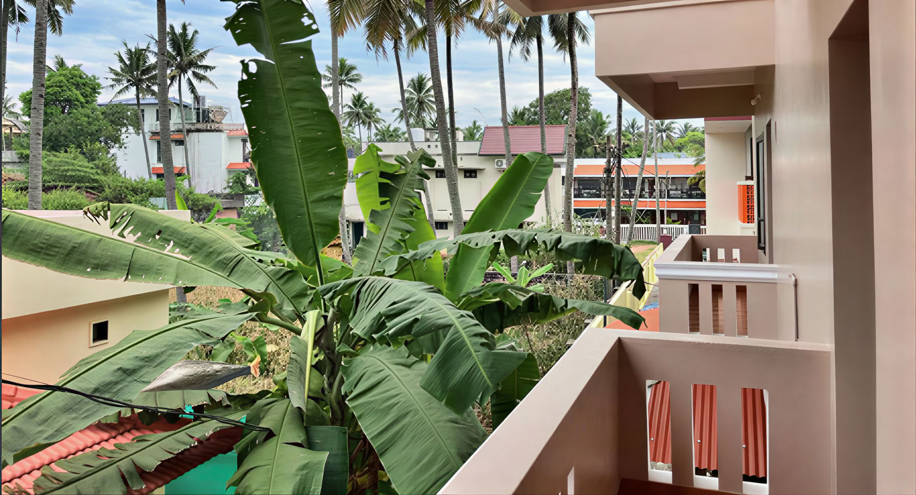 100 uur yogadocentenopleiding in Varkala, Kerala