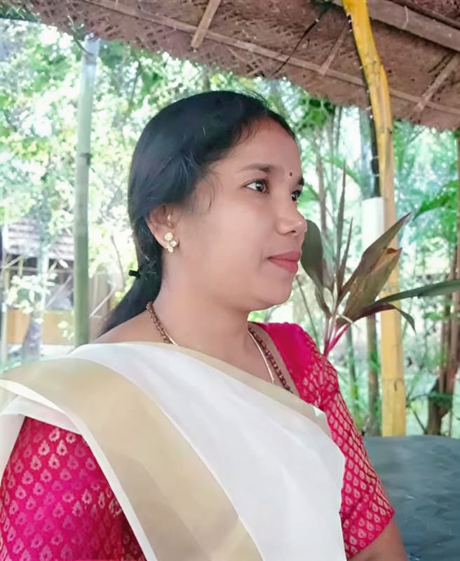 Yin-yogadocentenopleiding in Varkala, Kerala