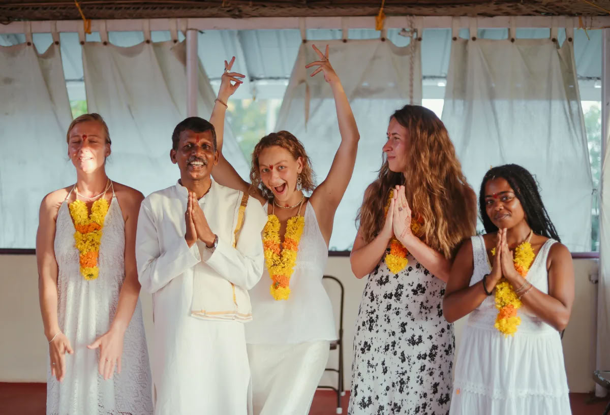 200-uurs yoga docententraining (TTC)