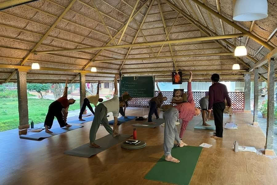 300-uurs yogadocentenopleiding in Mysore