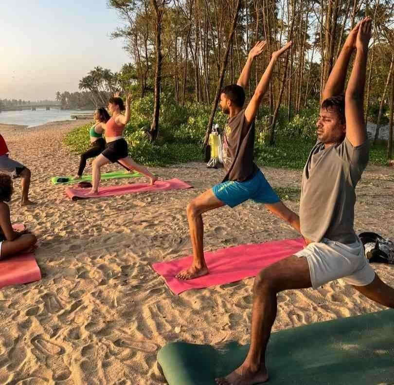 100-uurs yogadocentenopleiding in Kerala