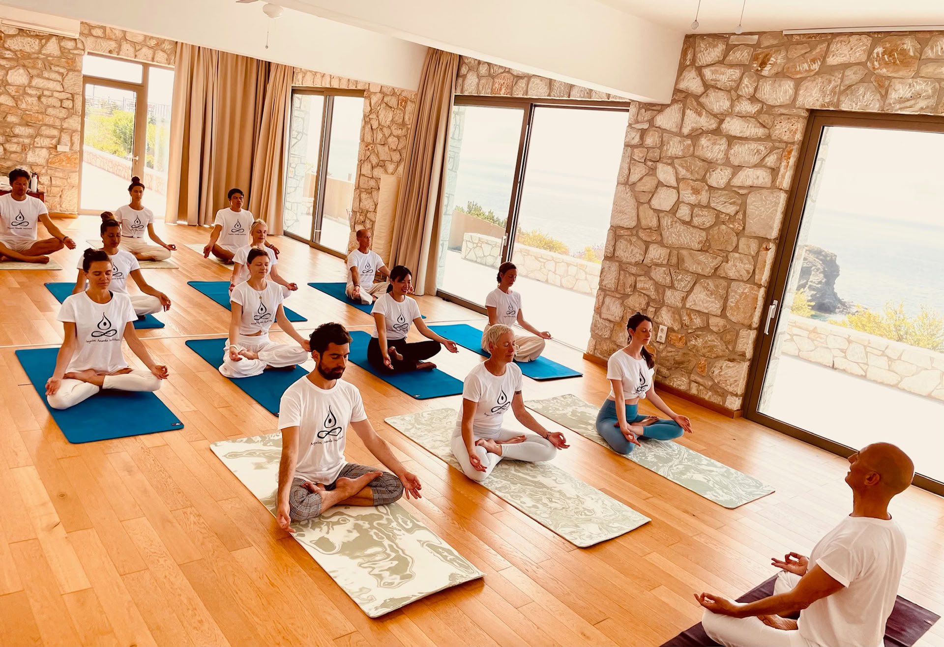 10-daagse / 100-uurs yogaintensieve training 07-16 november 2026