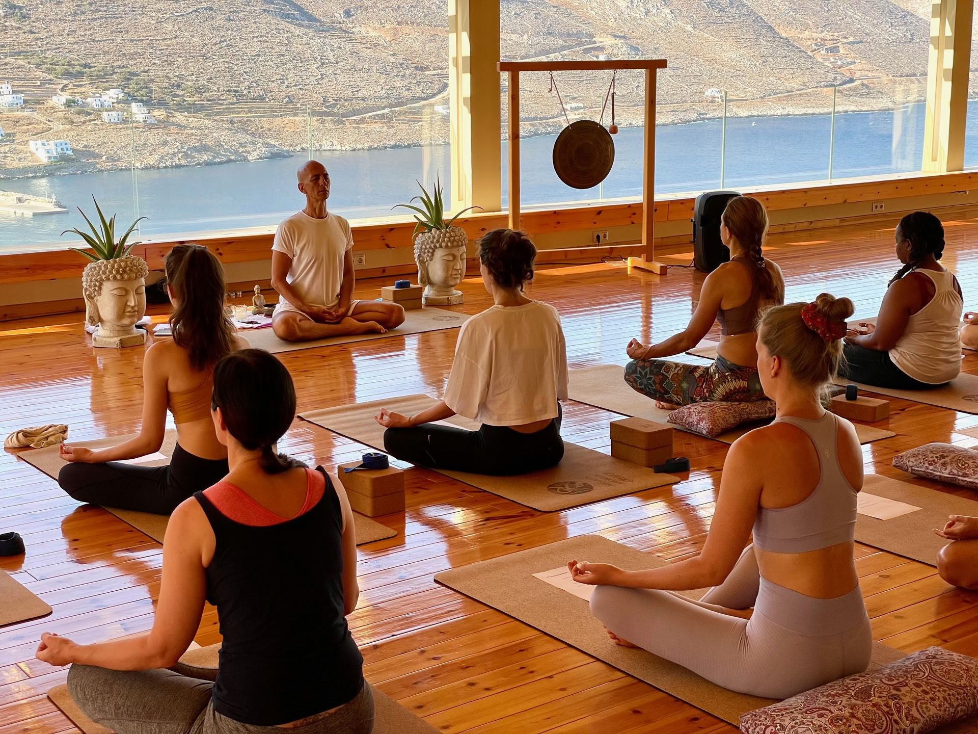 Alleen voor mannen 200- en 100-uurs yogadocentenopleiding, Kreta, Griekenland 01 - 21 april 2027