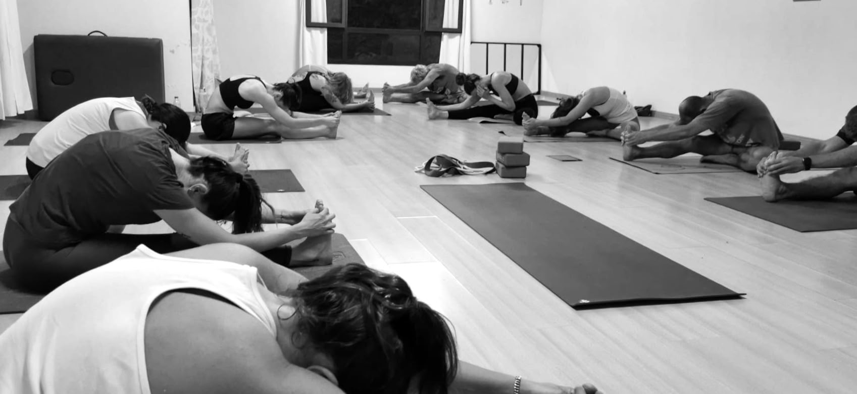 Ashtanga-yogales onder begeleiding