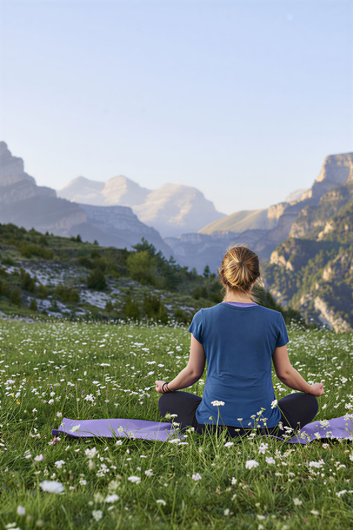 Opnieuw Beginnen: Yoga-, Mindfulness-, Kunst- en Natuurretreat