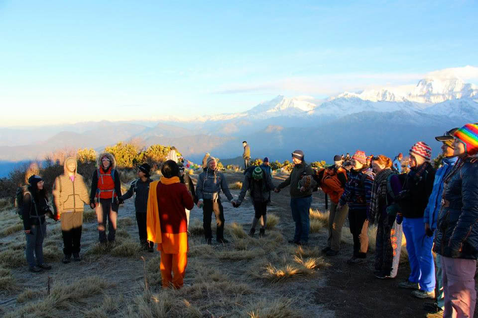 200 uur Yoga Alliance-gecertificeerde yogadocentenopleiding