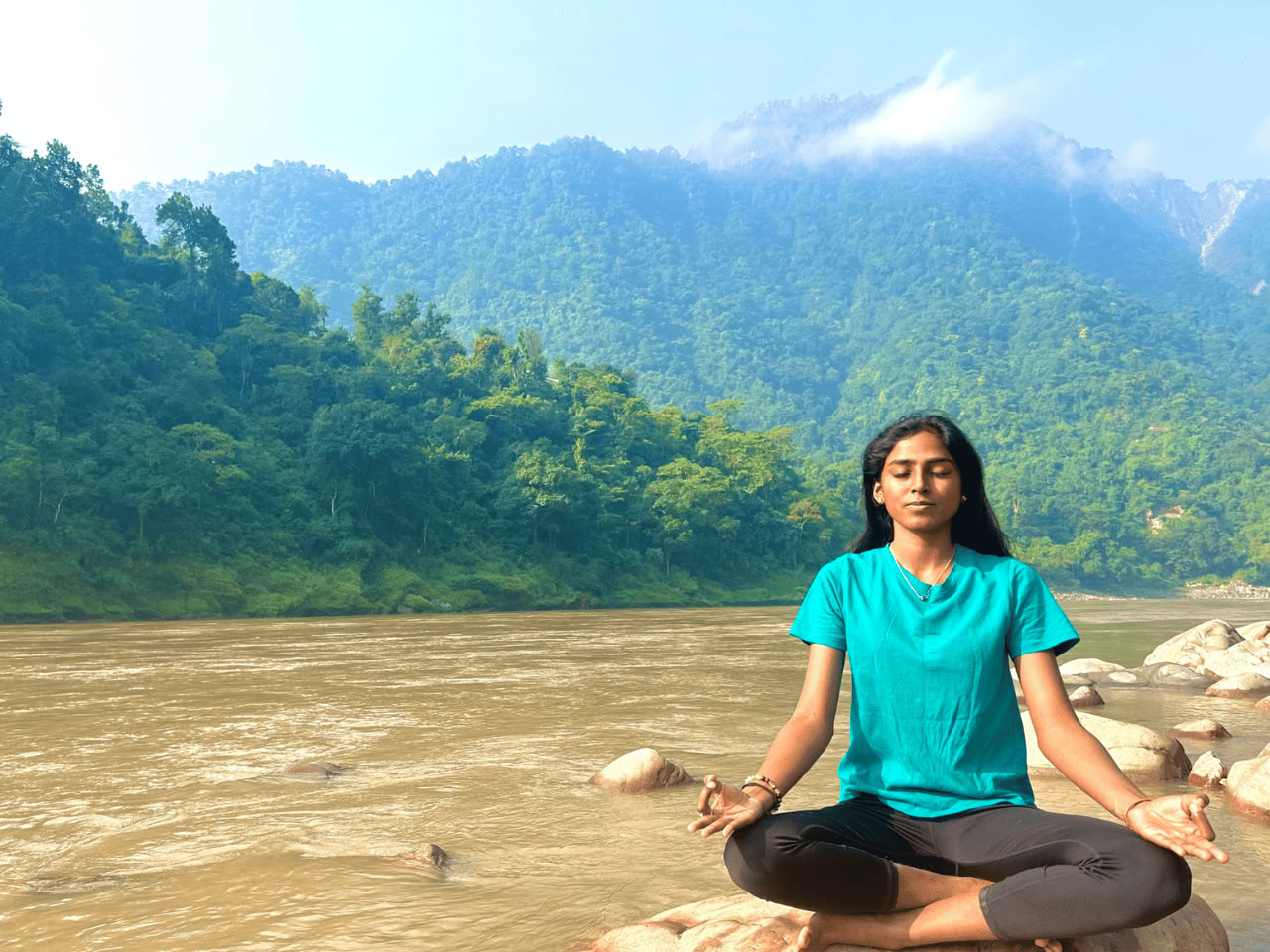 300-uurs gevorderde kundalini-yogadocentenopleiding in Rishikesh, India – april 2026