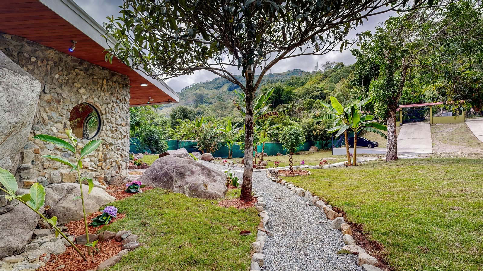 Rocka Verde Retreat