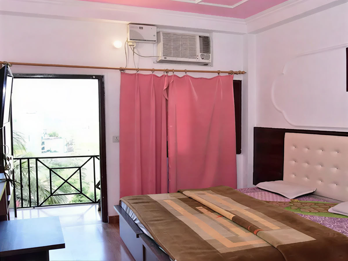 300-uurs geavanceerde yogadocentenopleiding in Rishikesh
