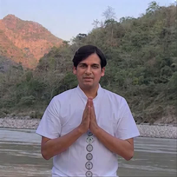 300-uurs geavanceerde yogadocentenopleiding in Rishikesh
