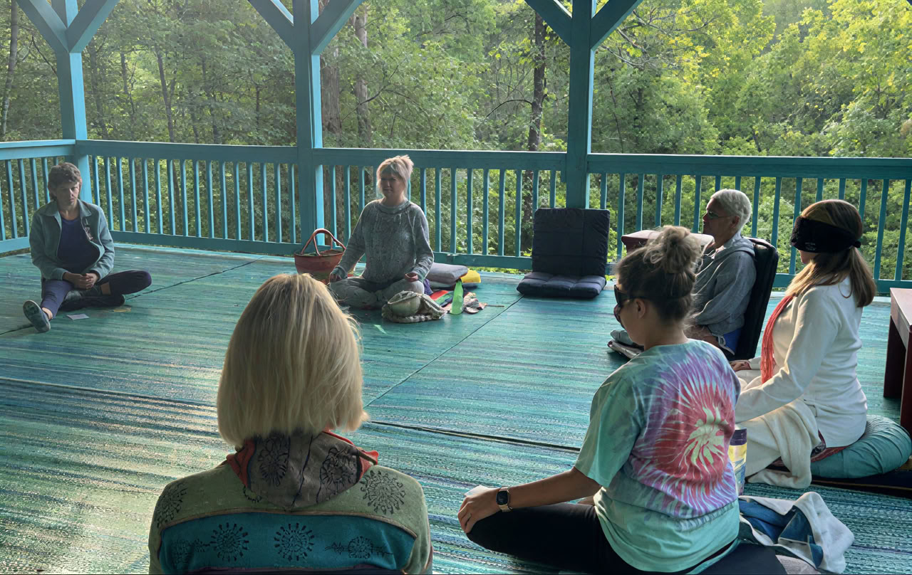 Meditatie tot een Gewoonte Maken: Een Yoga- en Meditatie-retraite