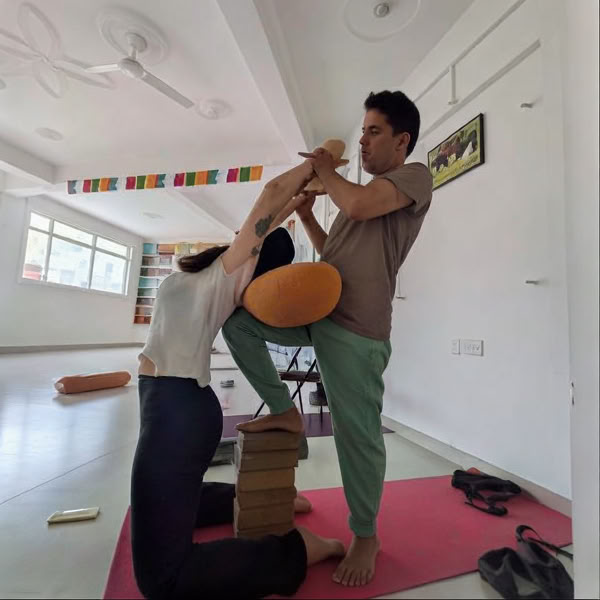 300-uurs yogadocentenopleiding in Rishikesh