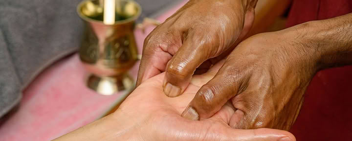 21-daagse certificeringscursus Ayurveda-massage en Panchakarma-therapie