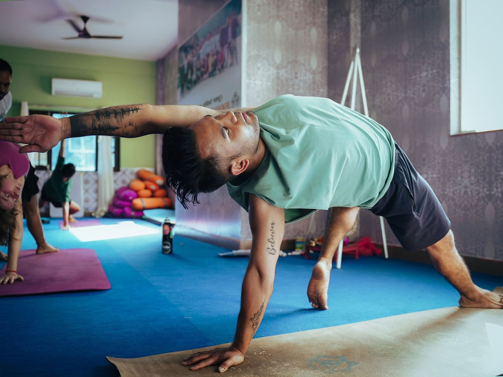100-uurs yogadocentenopleiding