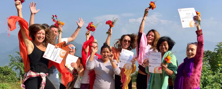 20 Dagen 200 Uur Beste Yoga Docentenopleiding in Nepal