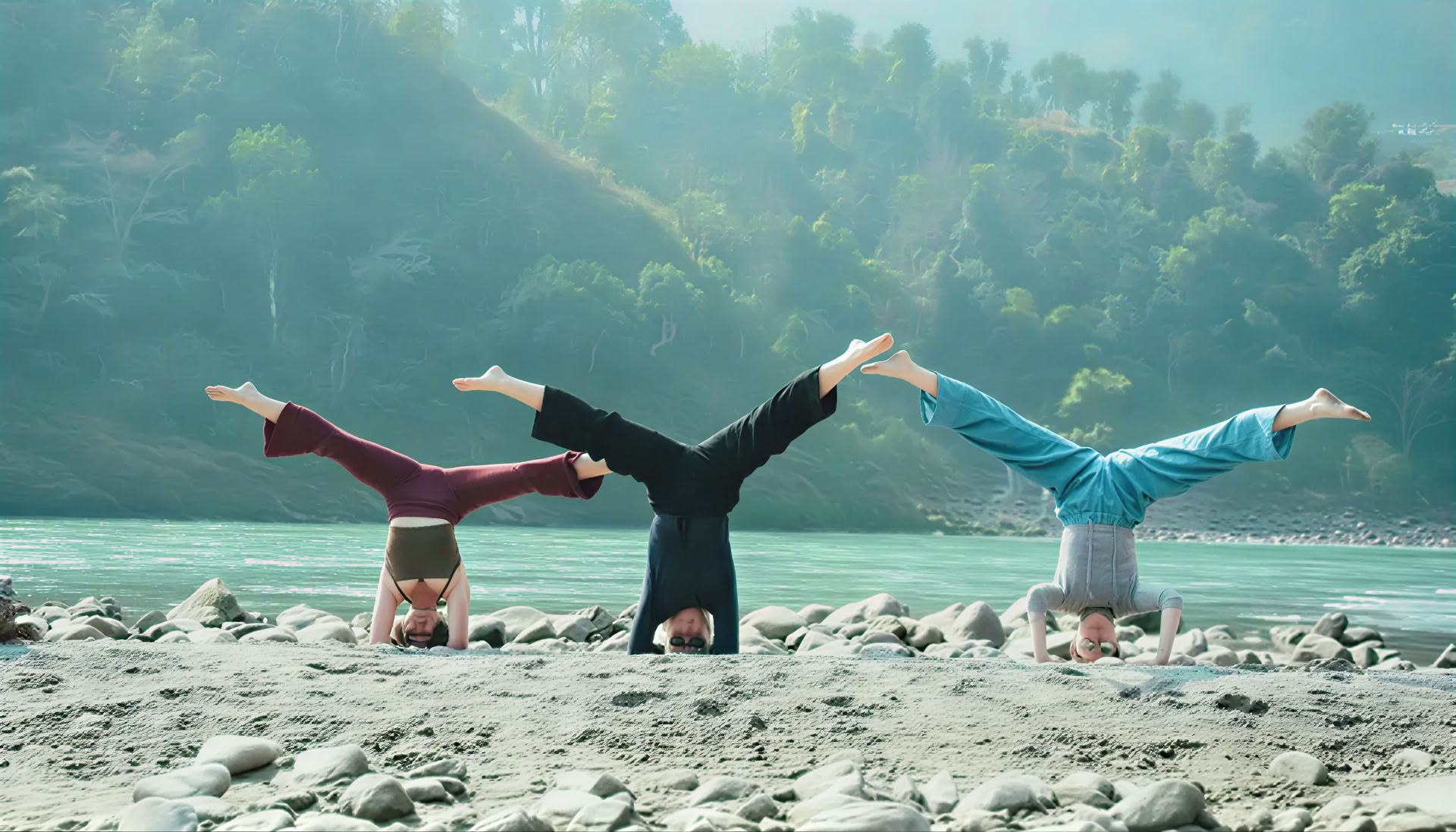 85 uur prenatale yogadocentenopleiding in Rishikesh