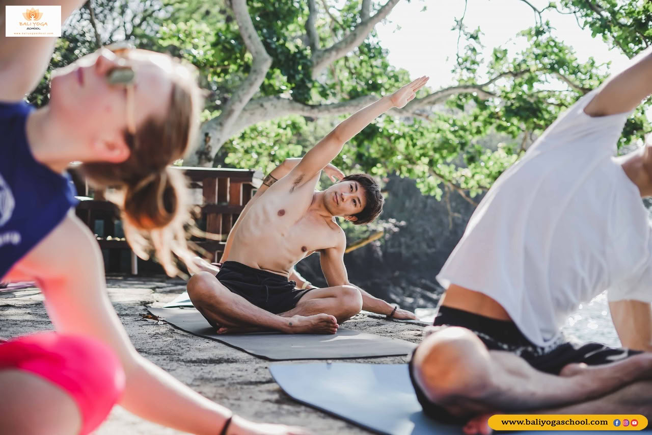 200-uurs yogadocentenopleiding in Cambodja