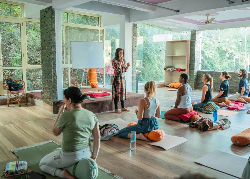 14-daagse yoga-retreat met ayurvedische therapieën