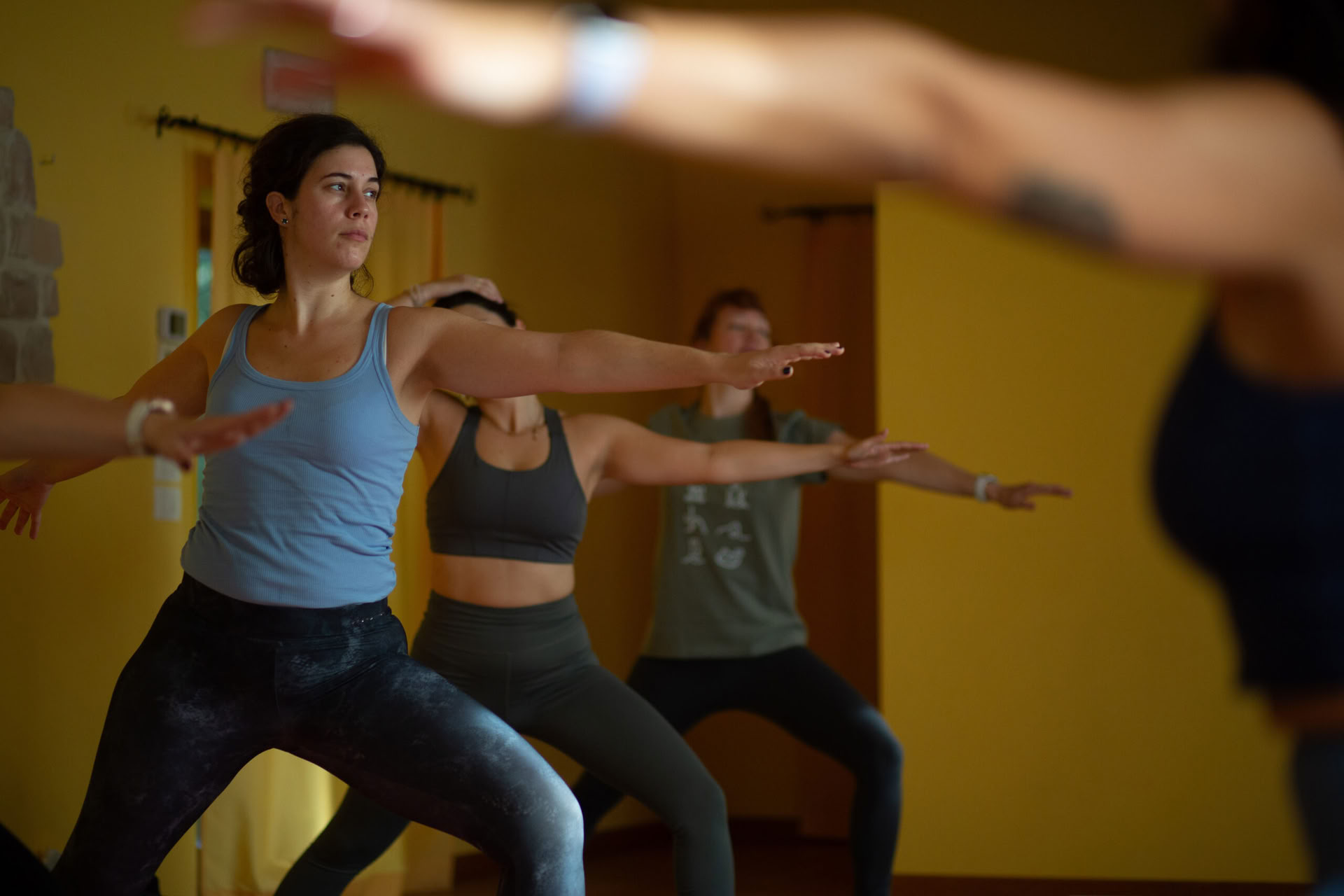 Vinyasa-yoga op locatie