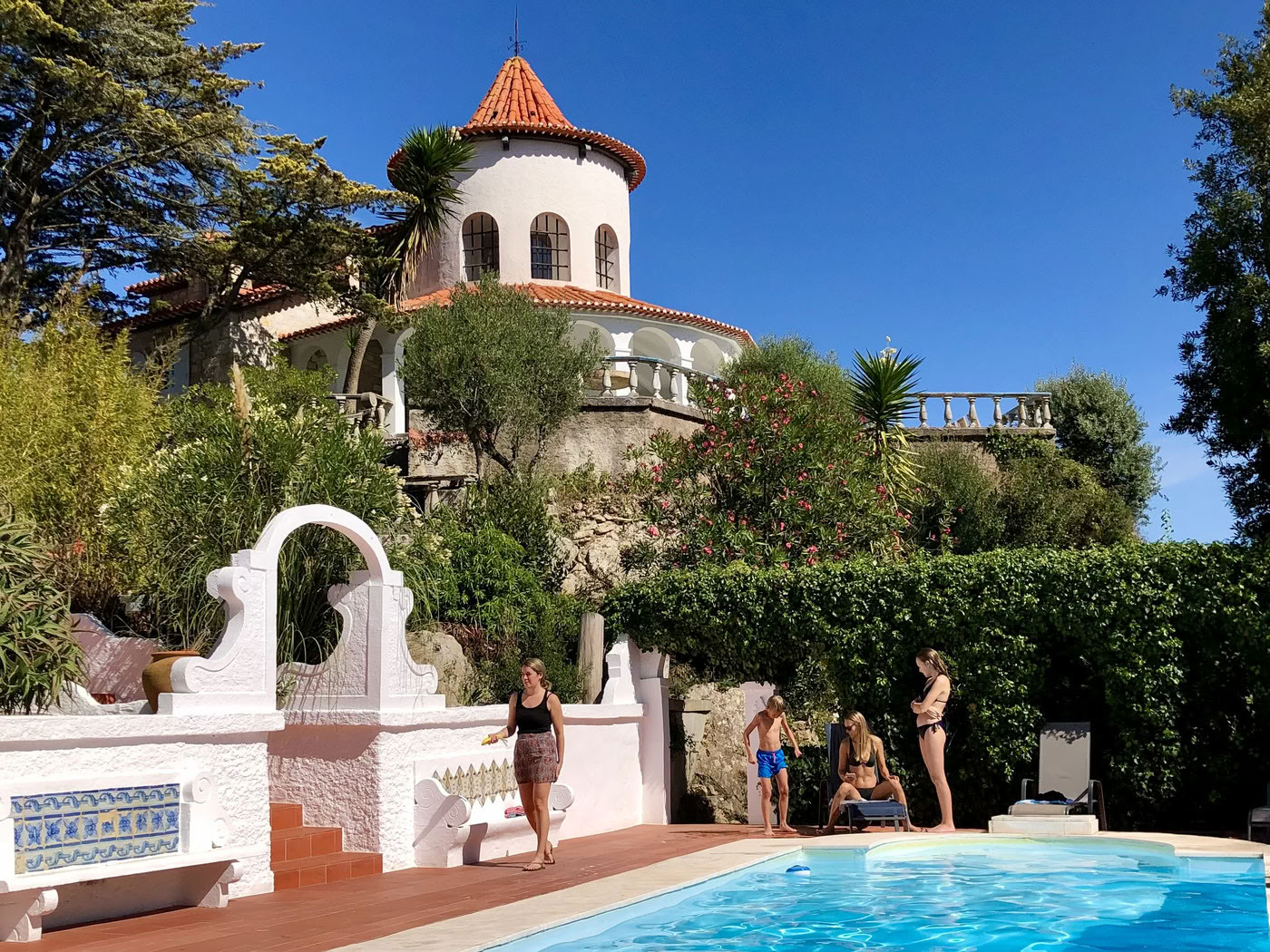 Yoga- en surfretreat in september in Portugal