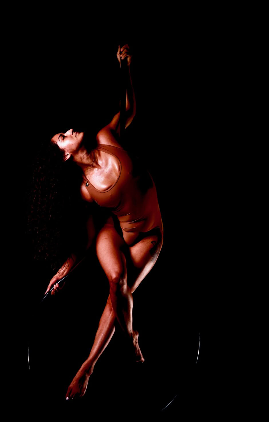 FLOW: Aerial & Somatics – Een weeklange innerlijke-kind-onderdompeling.