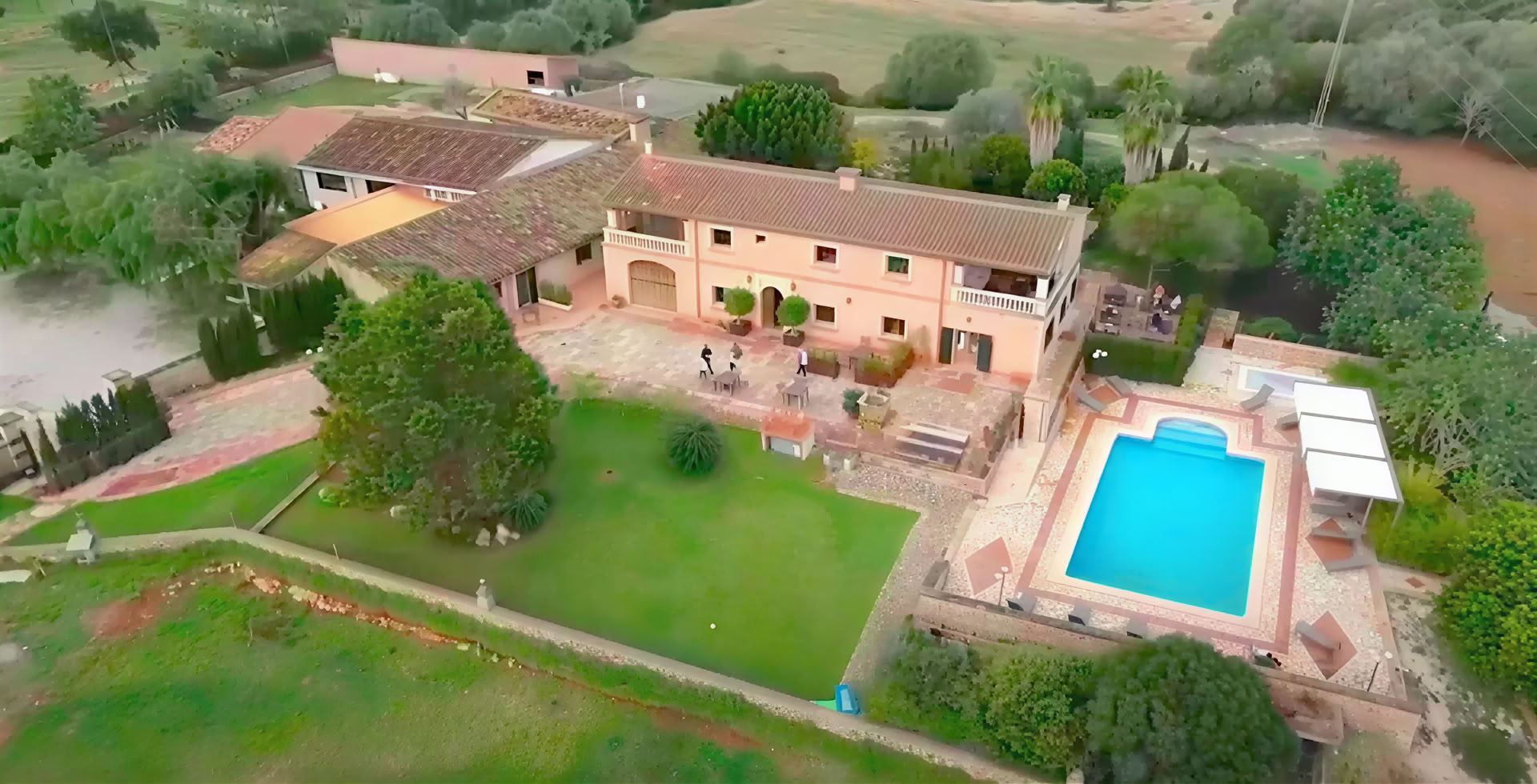 300 uur gevorderde yogadocentenopleiding in Europa