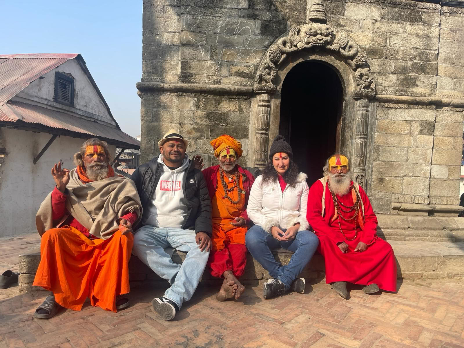 Himalayaans retraite voor heling en avontuur