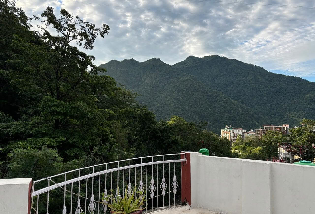 100-uurs yogadocentenopleiding in Rishikesh