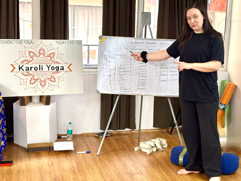 200-uurs yogadocentenopleiding