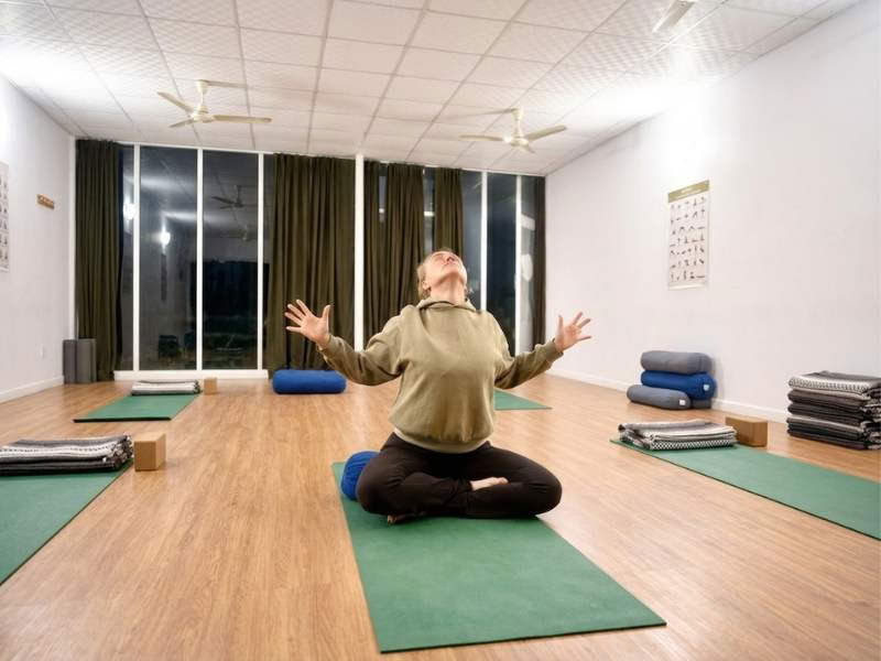 50-uurs Yin & Yang-yogadocentenopleiding in Rishikesh – 1 t/m 7 jan 2026