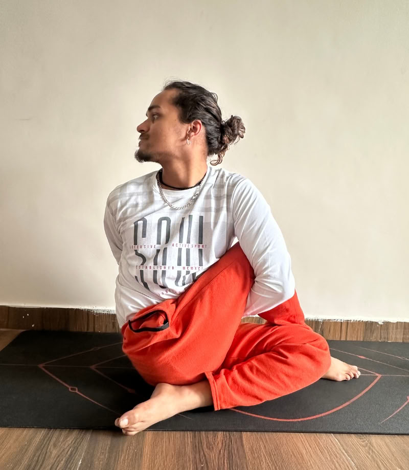300-uurs yogalerarenopleiding in Dehradun