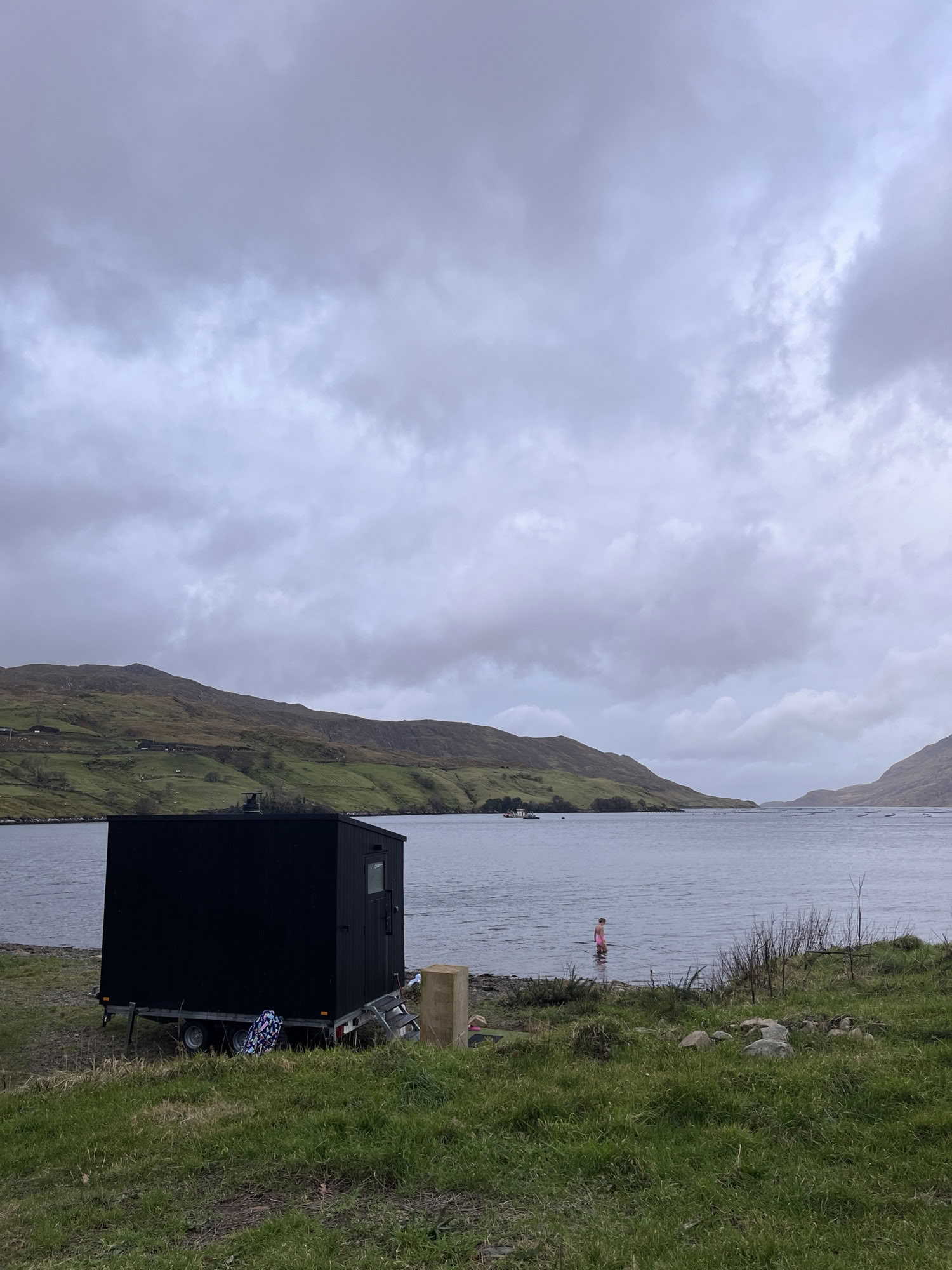 Vernieuwingsretreat: Een yoga- en wellnessweekend op Bere Island