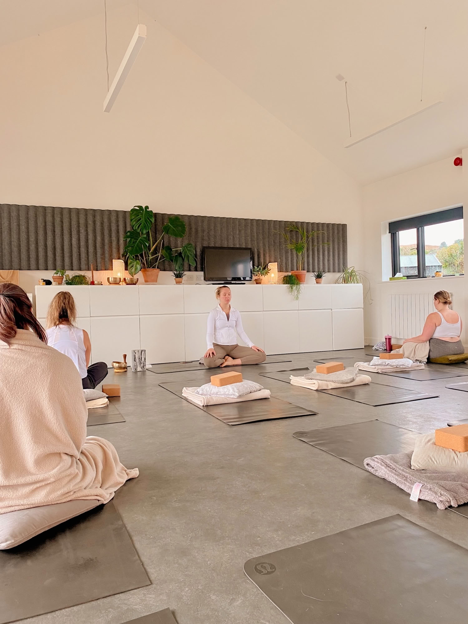 Vernieuwingsretreat: Een yoga- en wellnessweekend op Bere Island