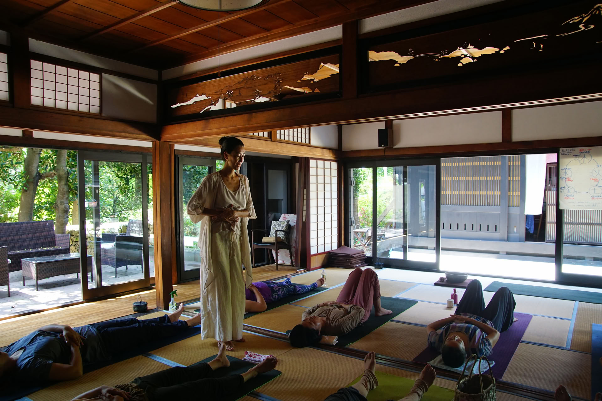 De kunst van vertragen: yoga- en qigongretreat met Yoga kuukan