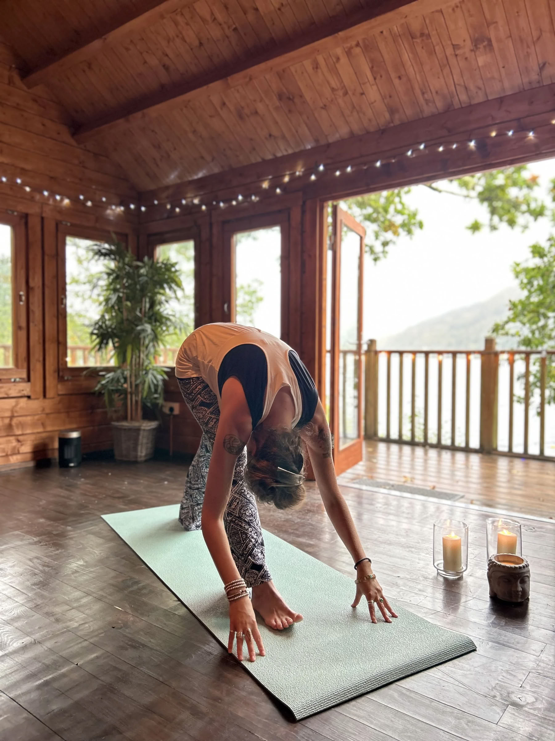 Een herstellende yogaretreat met Joni Brown