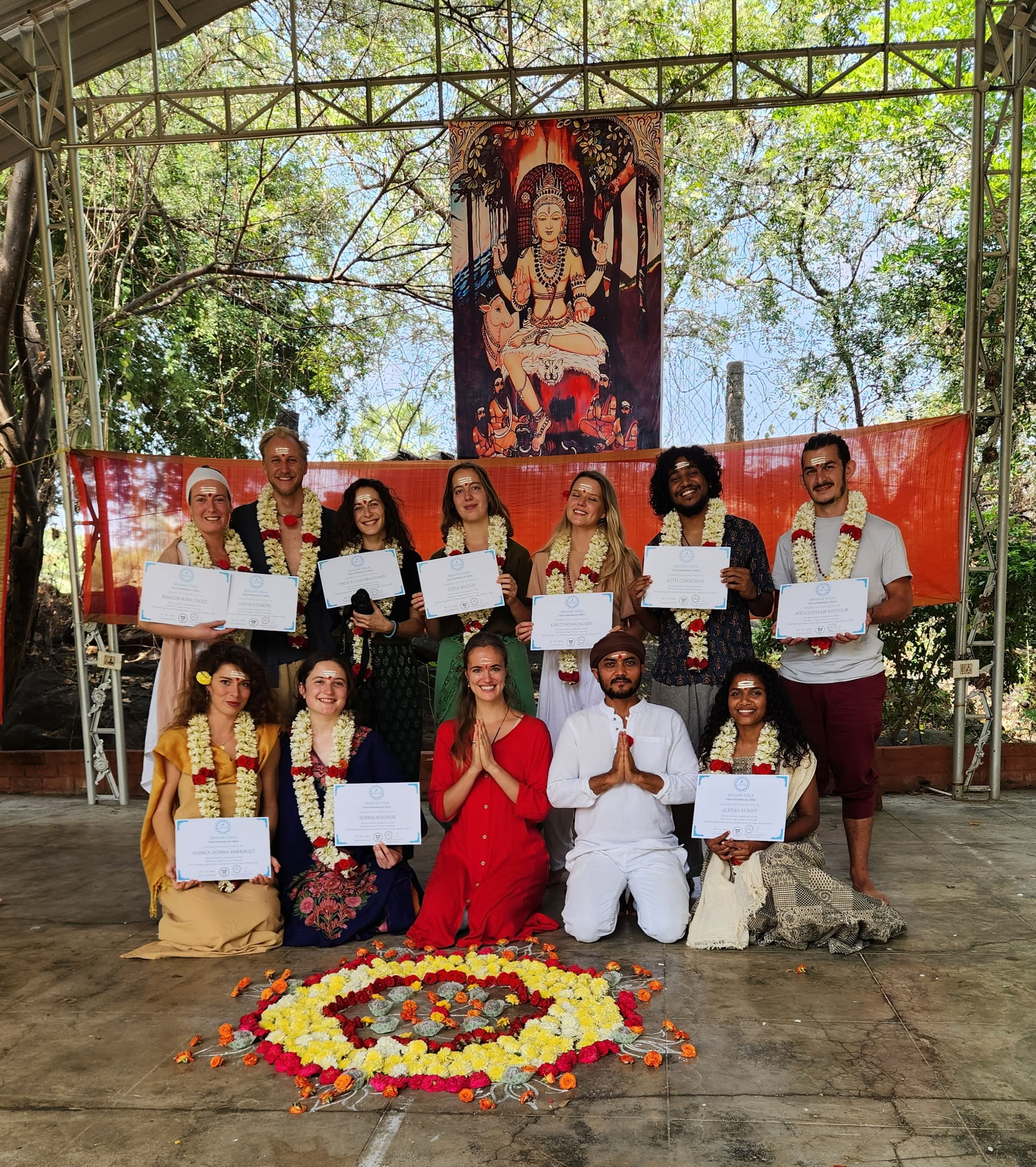 200-uurs yogadocentenopleiding