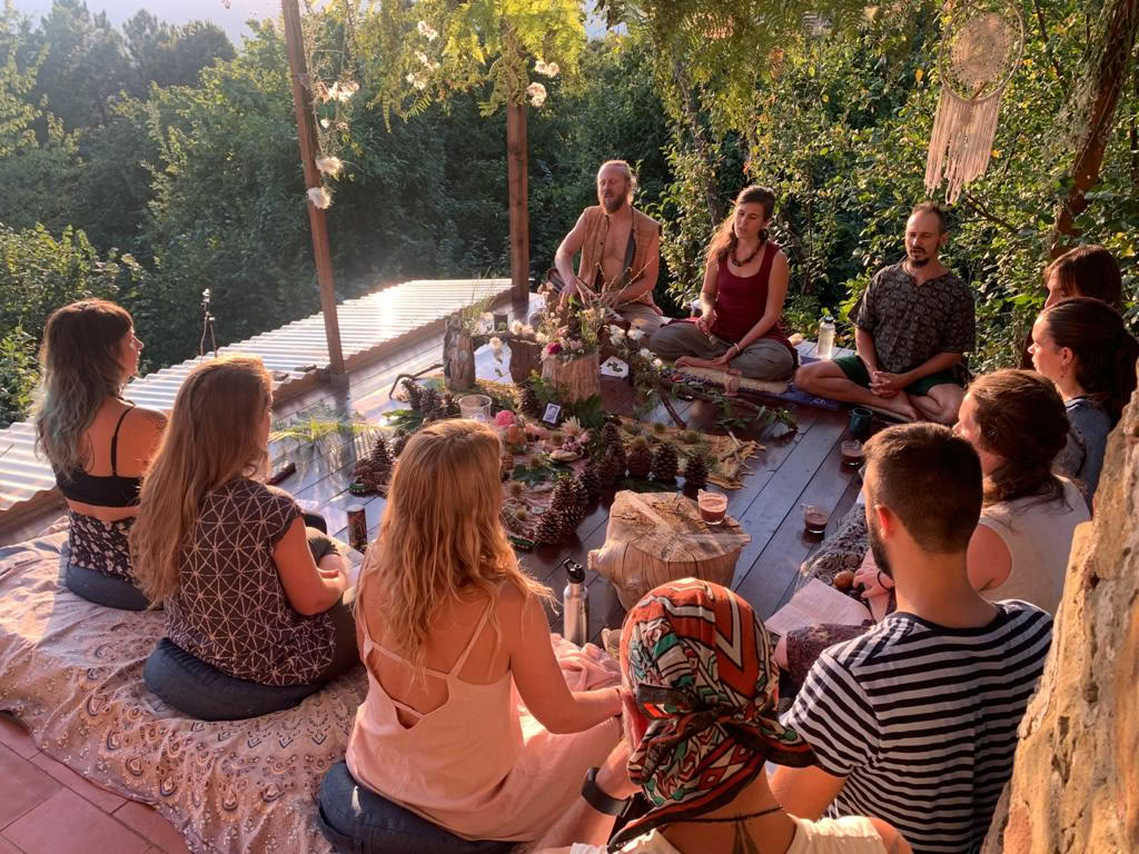 200-uurs RYT · Toscane, Italië · Yoga Alliance-gecertificeerd