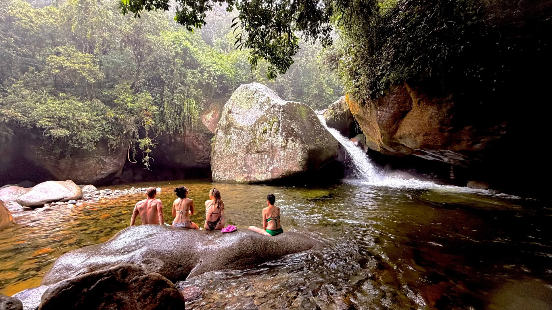 6-daagse meeslepende yogaretreat in Brazilië