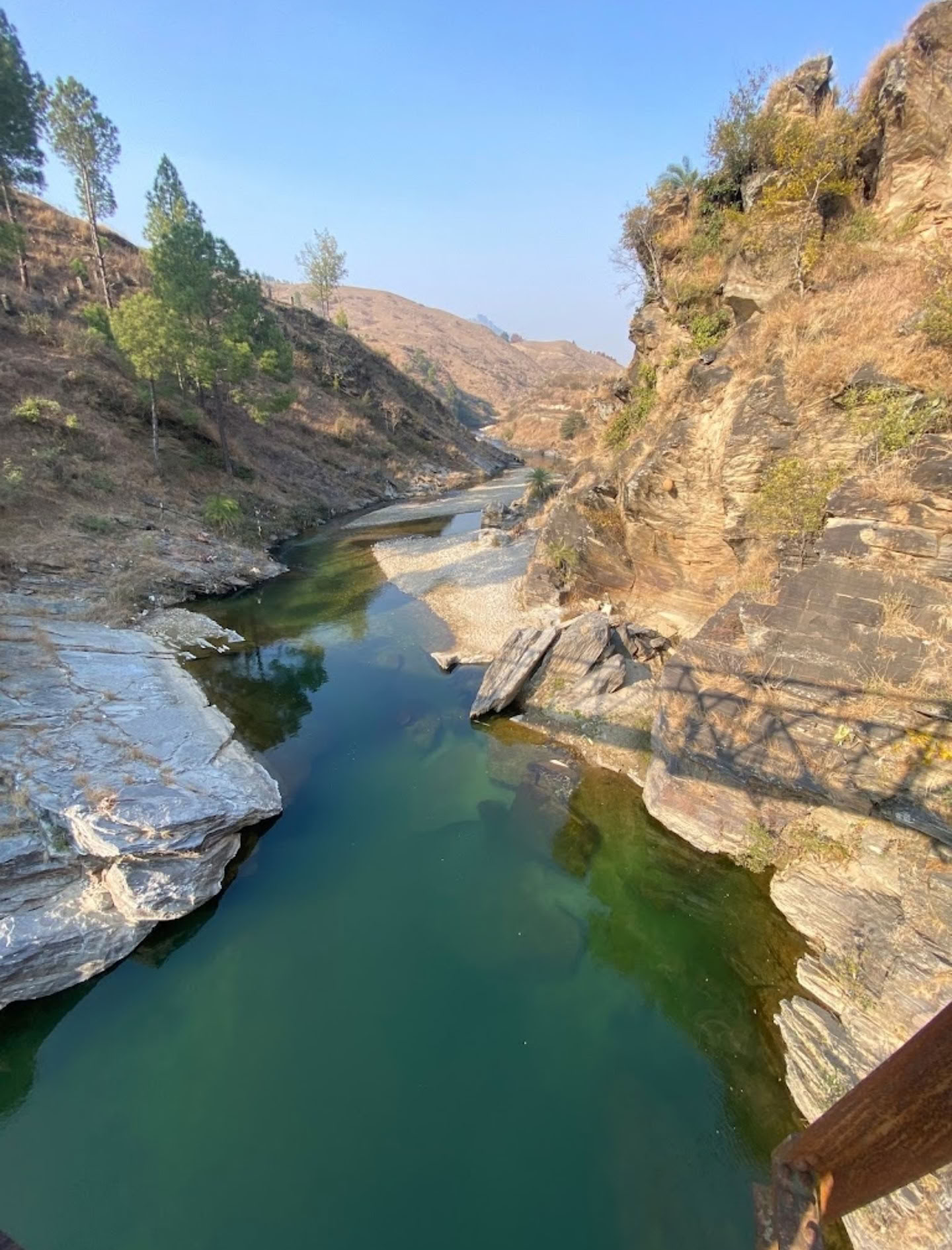 4-daagse Stilte Himalayan Riverside Retreat in Almora