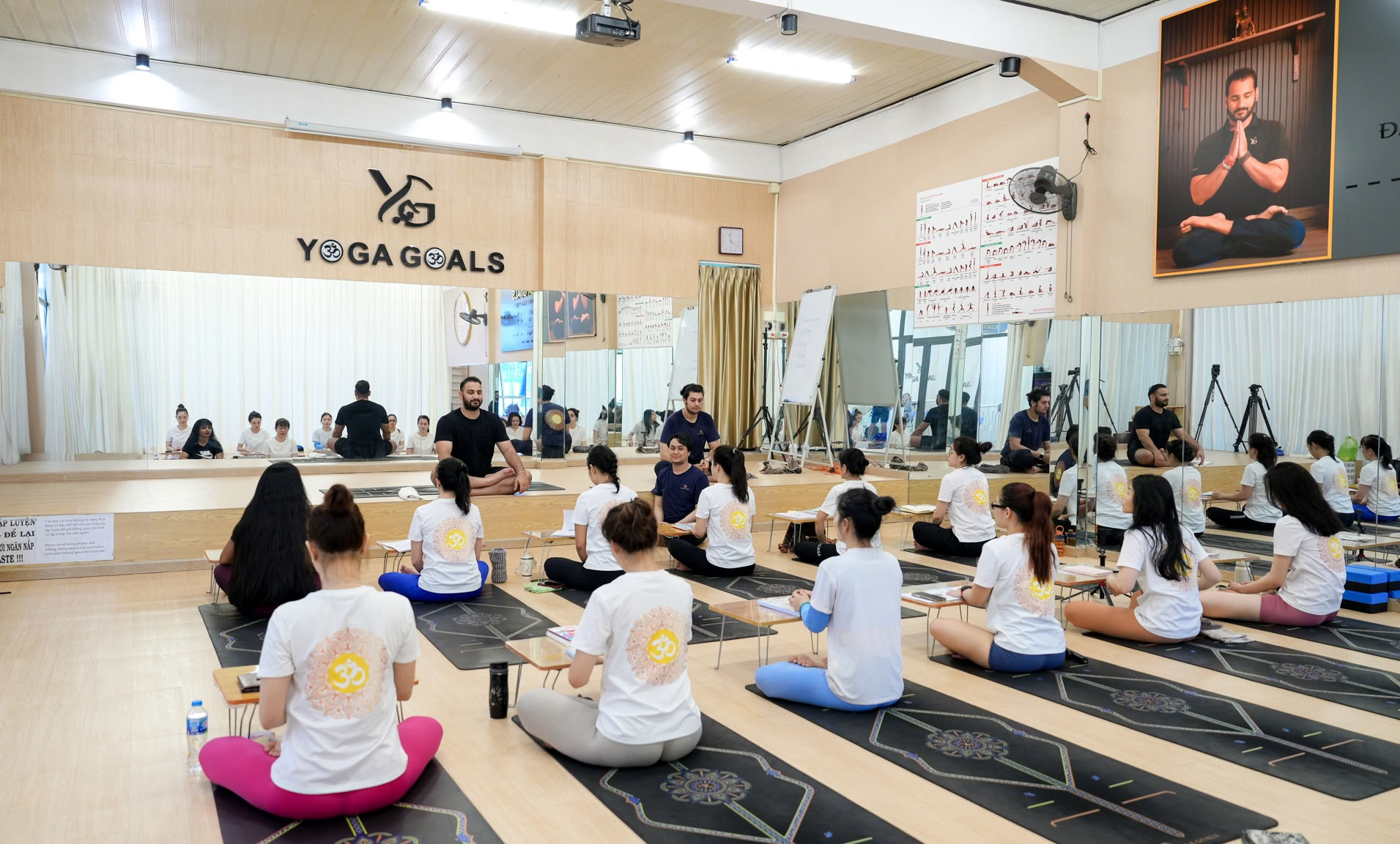 Handstand- en Backbend-masteryworkshop – Maleisië 2026