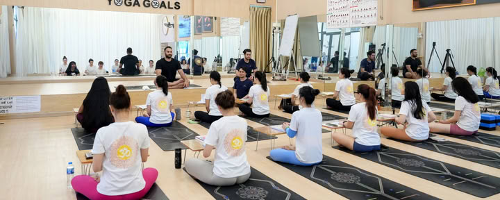 Handstand- en Backbend-masteryworkshop – Maleisië 2026