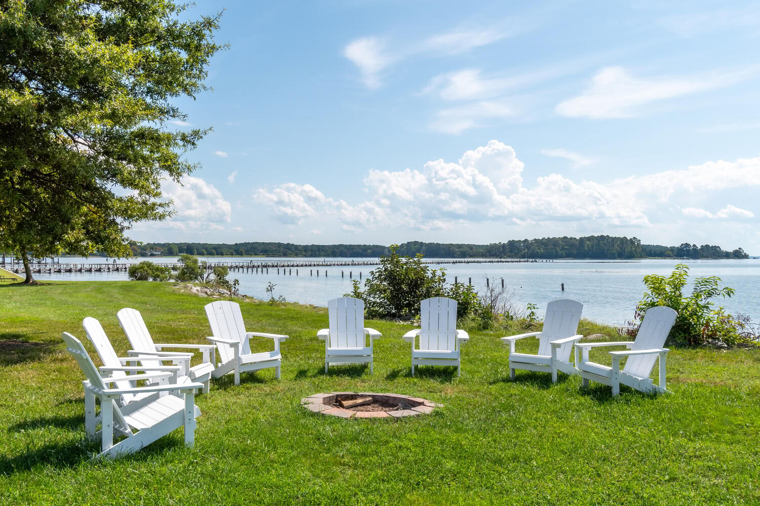 Yoga- en wellnessretreatlocatie aan de Chesapeake — privélandgoed | Moofy